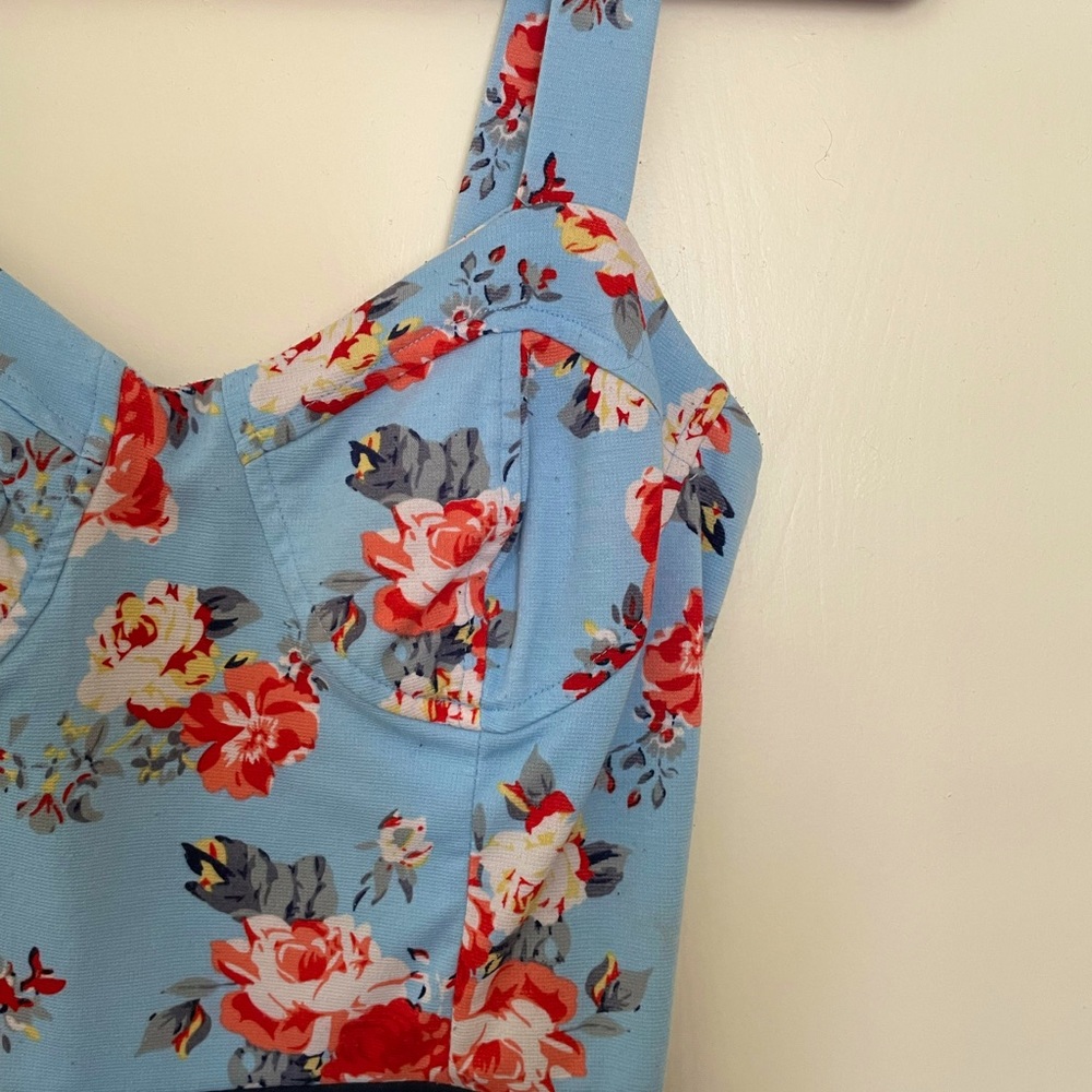 Medium Floral Dress with Belt